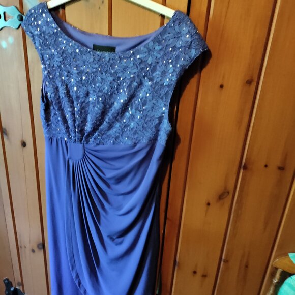 Connected Apparel Cocktail dress - Picture 1 of 4